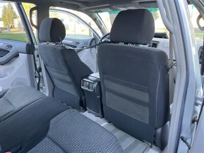2006 Toyota 4Runner SR5 - Photo 32 - Sacramento, CA 95826