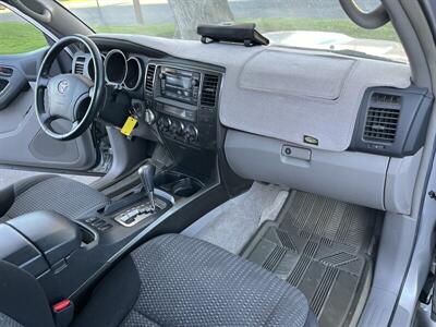 2006 Toyota 4Runner SR5 - Photo 35 - Sacramento, CA 95826