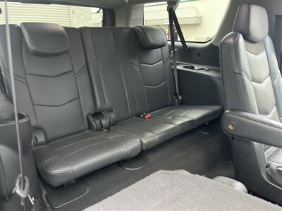 2020 Cadillac Escalade ESV Luxury   - Photo 33 - Sacramento, CA 95826