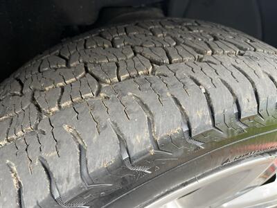 2020 Cadillac Escalade ESV Luxury   - Photo 15 - Sacramento, CA 95826