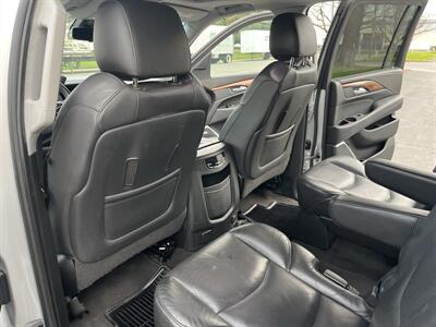 2020 Cadillac Escalade ESV Luxury   - Photo 29 - Sacramento, CA 95826