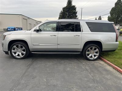 2020 Cadillac Escalade ESV Luxury   - Photo 8 - Sacramento, CA 95826