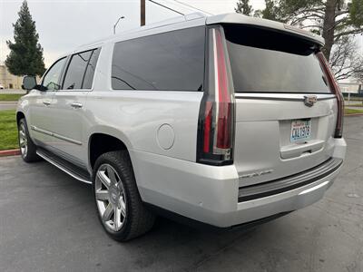 2020 Cadillac Escalade ESV Luxury   - Photo 9 - Sacramento, CA 95826