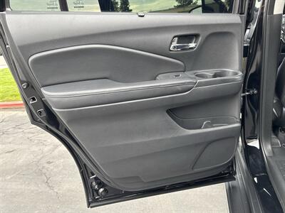 2016 Honda Pilot Touring   - Photo 38 - Sacramento, CA 95826