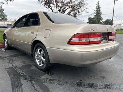 2000 Lexus ES - Photo 9 - Sacramento, CA 95826