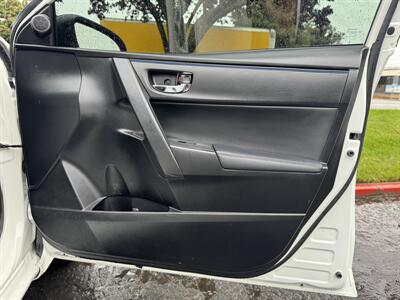 2017 Toyota Corolla SE   - Photo 32 - Sacramento, CA 95826