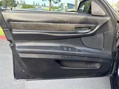 2015 BMW 750i   - Photo 28 - Sacramento, CA 95826