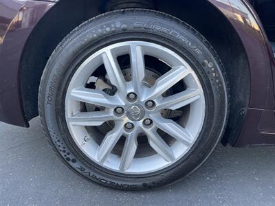 2013 Toyota Avalon XLE   - Photo 17 - Sacramento, CA 95826