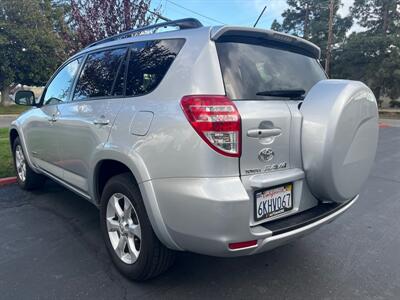 2010 Toyota RAV4 Limited   - Photo 9 - Sacramento, CA 95826