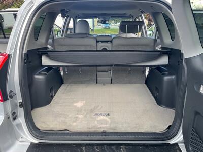 2010 Toyota RAV4 Limited   - Photo 38 - Sacramento, CA 95826