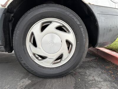 1998 Toyota Sienna LE   - Photo 20 - Sacramento, CA 95826