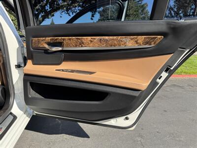 2013 BMW 740Li   - Photo 35 - Sacramento, CA 95826