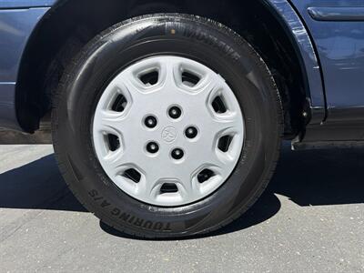 1996 Toyota Camry LE   - Photo 20 - Sacramento, CA 95826