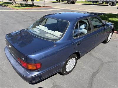 1996 Toyota Camry LE   - Photo 16 - Sacramento, CA 95826