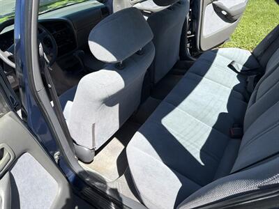 1996 Toyota Camry LE   - Photo 28 - Sacramento, CA 95826