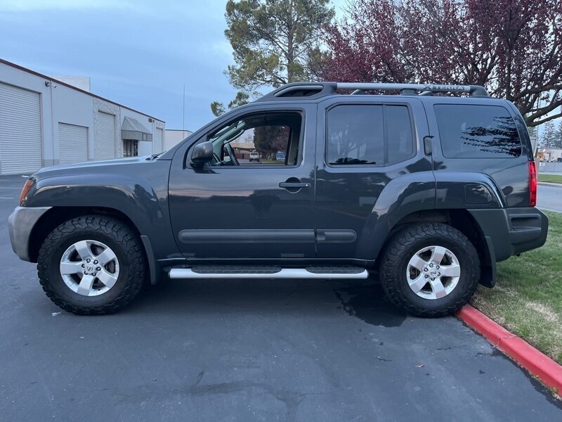 2012 Nissan Xterra S photo 8