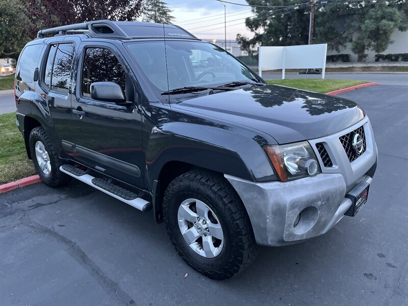 2012 Nissan Xterra S photo 3