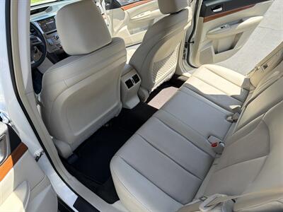 2014 Subaru Outback 3.6R Limited   - Photo 19 - Sacramento, CA 95826