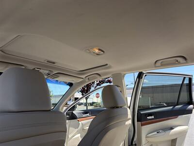 2014 Subaru Outback 3.6R Limited   - Photo 23 - Sacramento, CA 95826