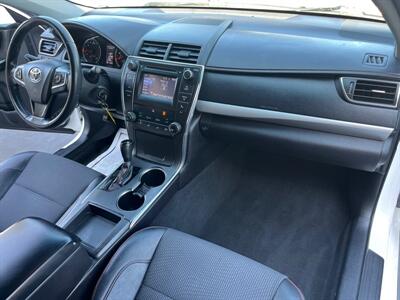 2016 Toyota Camry SE   - Photo 36 - Sacramento, CA 95826