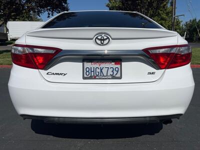 2016 Toyota Camry SE   - Photo 11 - Sacramento, CA 95826