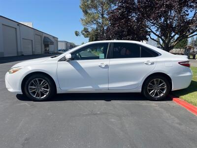 2016 Toyota Camry SE   - Photo 8 - Sacramento, CA 95826