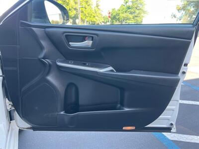 2016 Toyota Camry SE   - Photo 39 - Sacramento, CA 95826