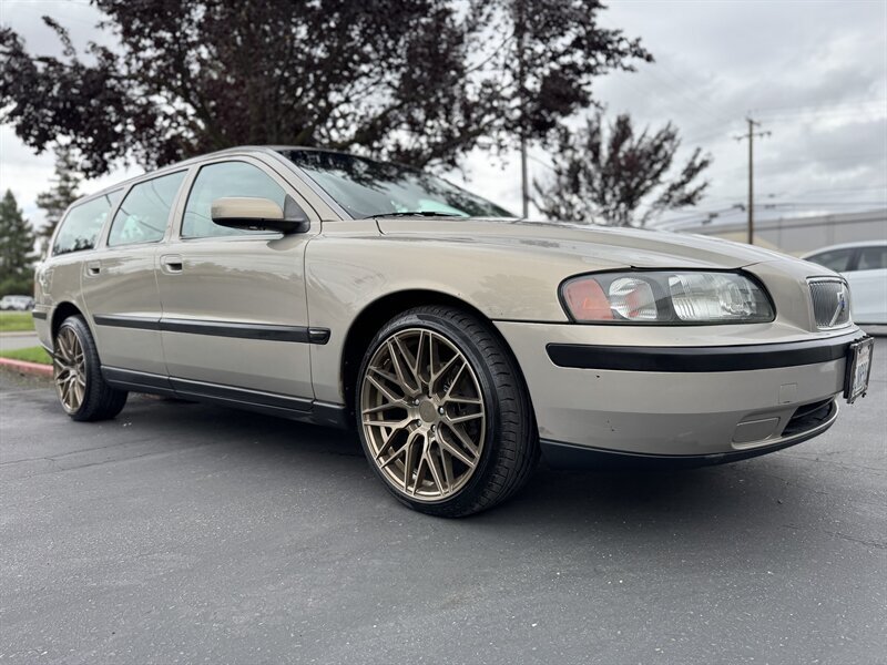 2004 Volvo V70
