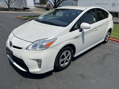 2015 Toyota Prius Three   - Photo 5 - Sacramento, CA 95826