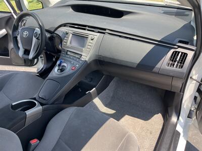 2015 Toyota Prius Three   - Photo 46 - Sacramento, CA 95826