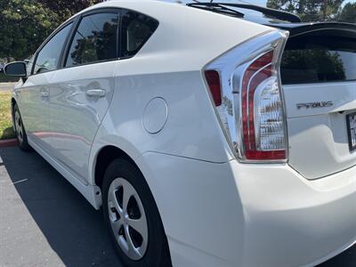 2015 Toyota Prius Three   - Photo 9 - Sacramento, CA 95826