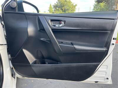 2018 Toyota Corolla XLE   - Photo 38 - Sacramento, CA 95826