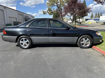 1998 Lexus ES   - Photo 14 - Sacramento, CA 95826