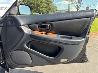 1998 Lexus ES   - Photo 36 - Sacramento, CA 95826