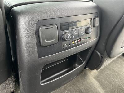 2015 GMC Yukon XL Denali   - Photo 28 - Sacramento, CA 95826