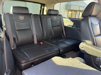 2013 Cadillac Escalade ESV Platinum Edition - Photo 37 - Sacramento, CA 95826