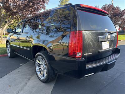 2013 Cadillac Escalade ESV Platinum Edition - Photo 9 - Sacramento, CA 95826