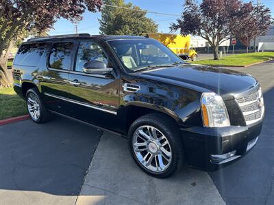 2013 Cadillac Escalade ESV Platinum Edition - Photo 3 - Sacramento, CA 95826