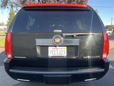 2013 Cadillac Escalade ESV Platinum Edition - Photo 11 - Sacramento, CA 95826
