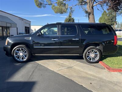 2013 Cadillac Escalade ESV Platinum Edition - Photo 8 - Sacramento, CA 95826