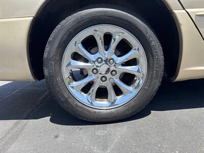2001 Chrysler LHS   - Photo 20 - Sacramento, CA 95826