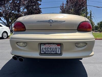 2001 Chrysler LHS   - Photo 12 - Sacramento, CA 95826