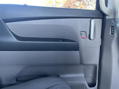 2012 Honda Odyssey EX-L w/Navi   - Photo 37 - Sacramento, CA 95826