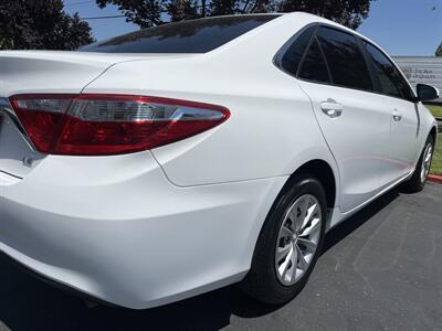 2016 Toyota Camry LE - Photo 11 - Sacramento, CA 95826