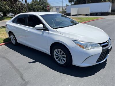2016 Toyota Camry LE - Photo 3 - Sacramento, CA 95826