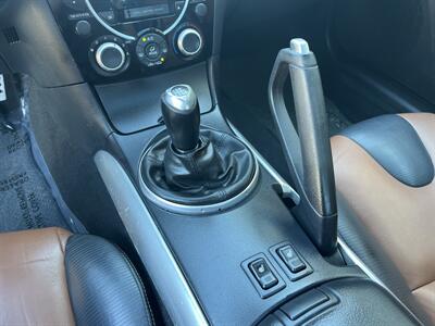 2005 Mazda RX-8   - Photo 38 - Sacramento, CA 95826