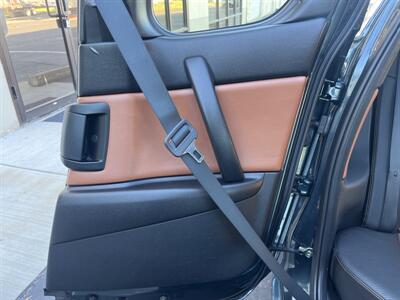 2005 Mazda RX-8   - Photo 29 - Sacramento, CA 95826