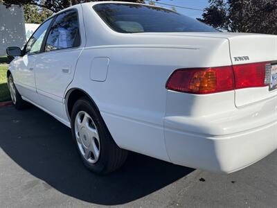 2000 Toyota Camry LE   - Photo 8 - Sacramento, CA 95826