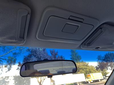 2000 Toyota Camry LE   - Photo 37 - Sacramento, CA 95826