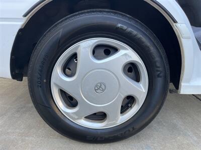 2000 Toyota Camry LE   - Photo 15 - Sacramento, CA 95826